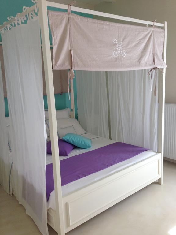 Alónnisos Chiqui Luxury Apartments מראה חיצוני תמונה