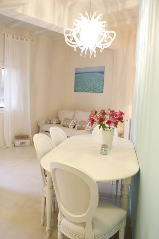 Alónnisos Chiqui Luxury Apartments מראה חיצוני תמונה
