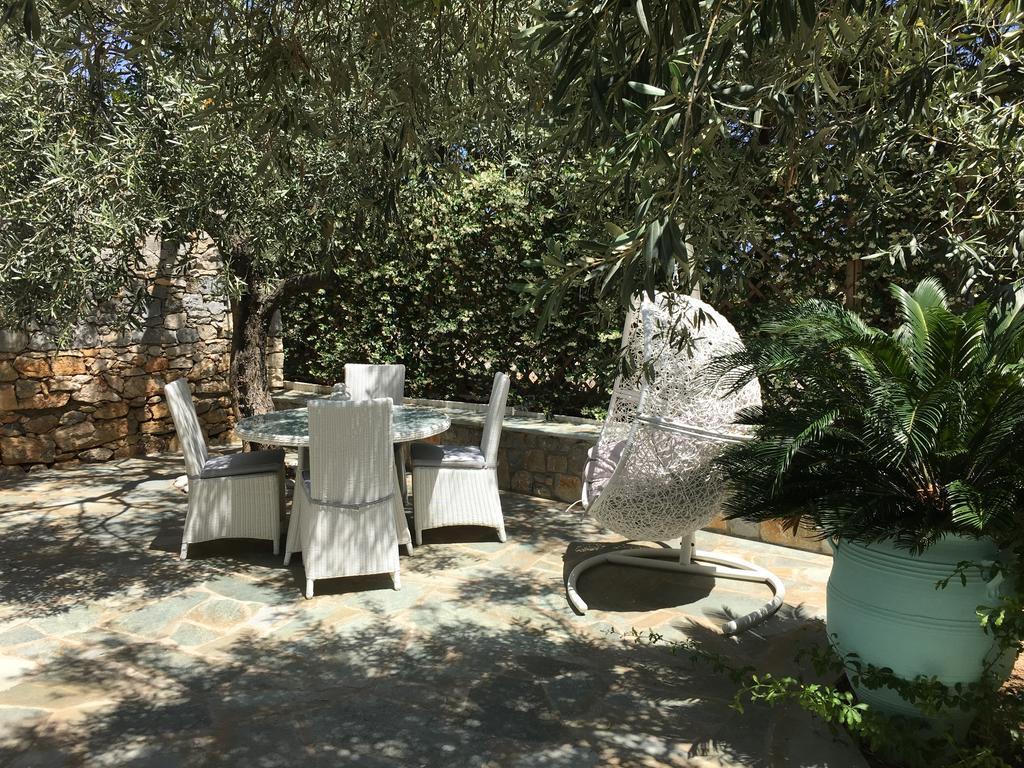 Alónnisos Chiqui Luxury Apartments מראה חיצוני תמונה